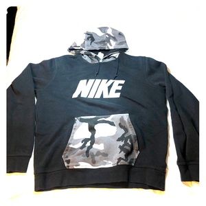 Men’s Nike hoody